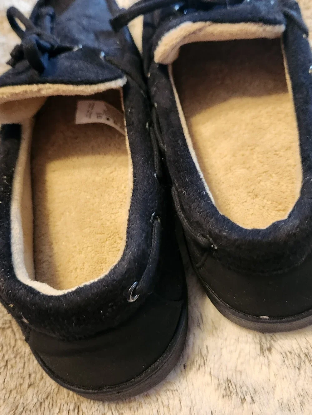 Men's Isotoner Black Suede Moccasin Slippers Size 8-9